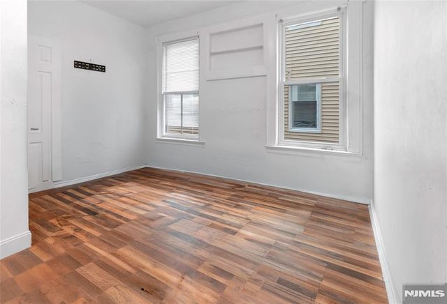 267-269 Leslie Street, Newark, NJ 07112