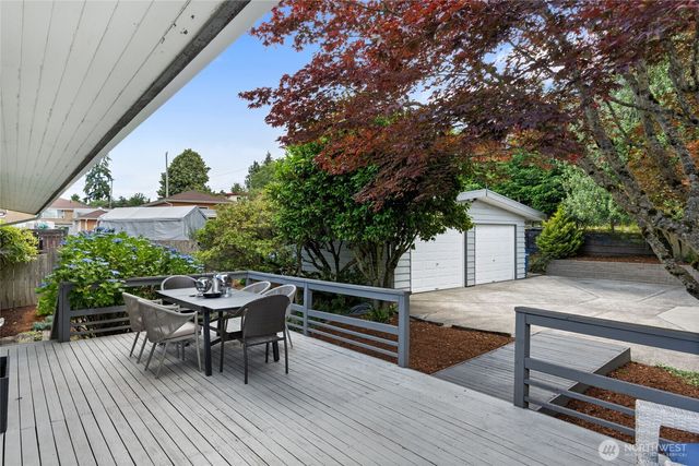 14630 4th Avenue S, Burien, WA 98168