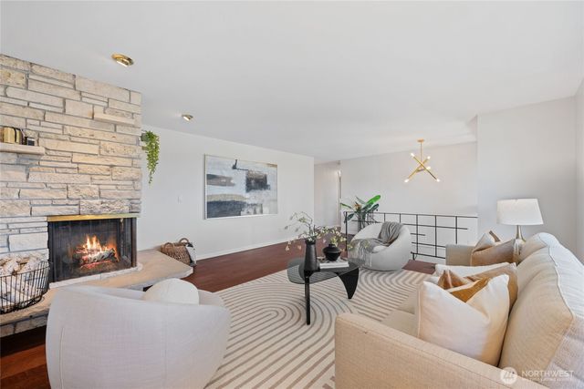 14630 4th Avenue S, Burien, WA 98168