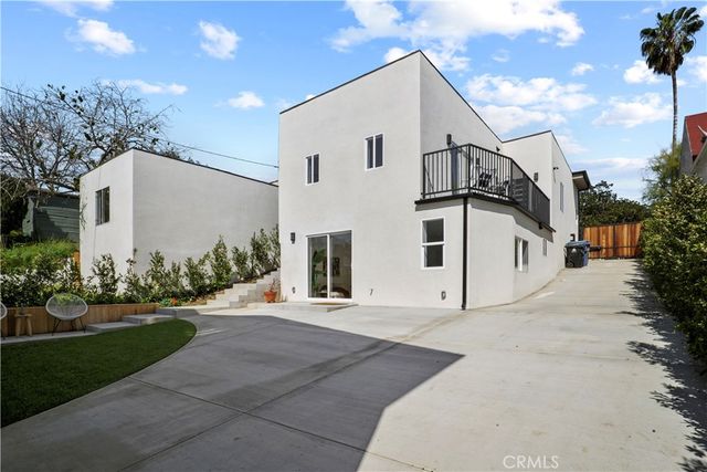 3334 Madera Avenue, Los Angeles, CA 90039