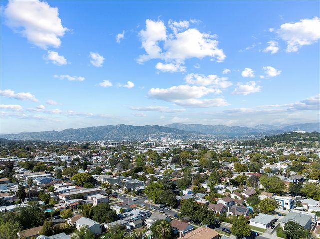 3334 Madera Avenue, Los Angeles, CA 90039