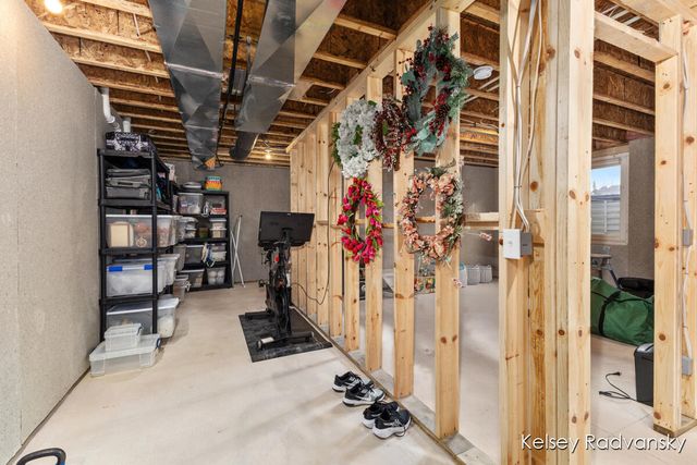 6450 Estate Drive SW, Byron Center, MI 49315