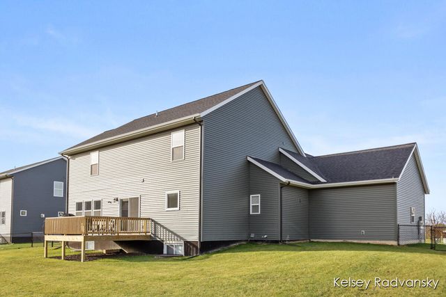 6450 Estate Drive SW, Byron Center, MI 49315