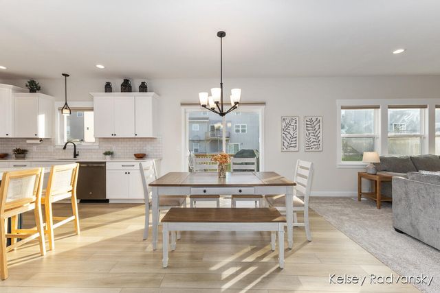 6450 Estate Drive SW, Byron Center, MI 49315