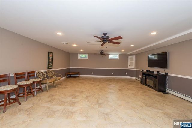 4 Kingsberry Avenue, Westwood, NJ 07675