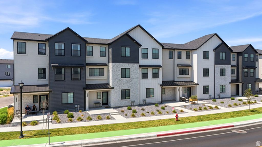 514 S 900 W, American Fork, UT 84003 — photo 2