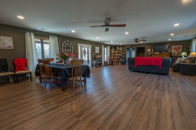 731 Bee Lick Creek Road, Somerset, KY 42503