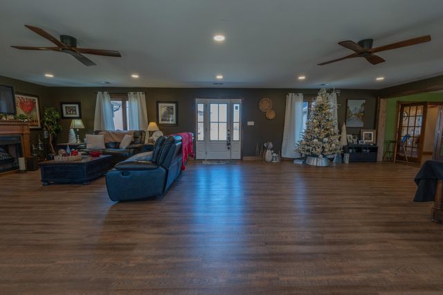 731 Bee Lick Creek Road, Somerset, KY 42503