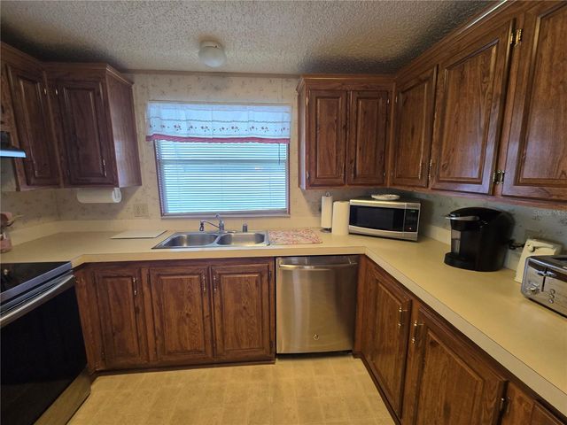 118 VICTORIA DRIVE, Haines City, FL 33844