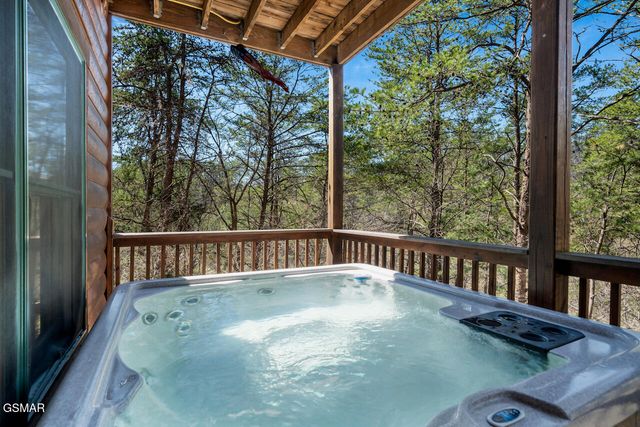 3214 Steeple Way, Pigeon Forge, TN 37863