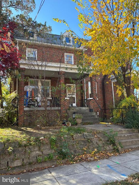 620 NICHOLSON ST NW, Washington, DC 20011