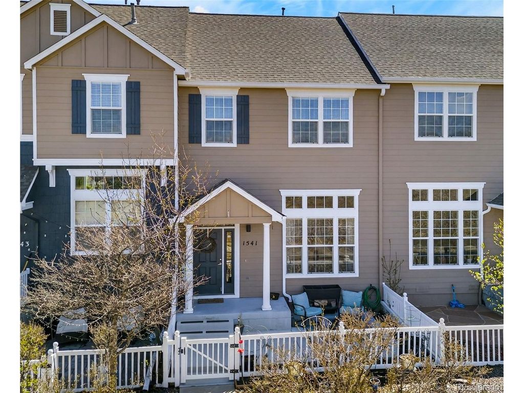 1541 Dawson Butte Way, Castle Rock, CO 80109