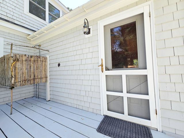 620 Kingsbury Beach Road, Eastham, MA 02642