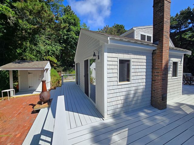 620 Kingsbury Beach Road, Eastham, MA 02642