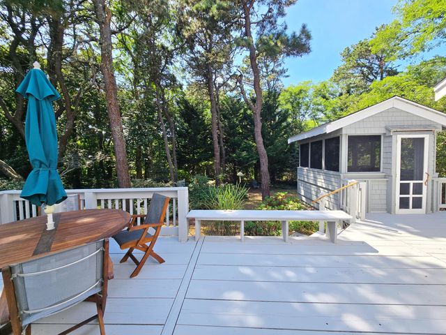 620 Kingsbury Beach Road, Eastham, MA 02642