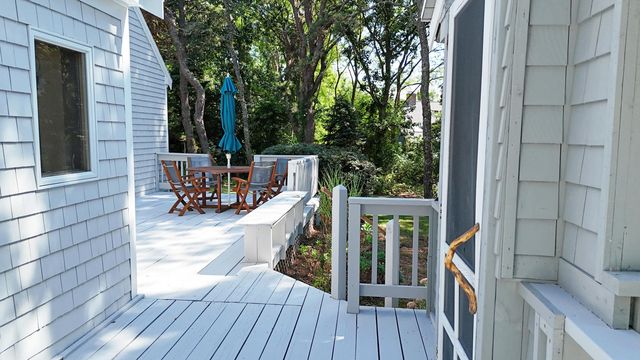 620 Kingsbury Beach Road, Eastham, MA 02642