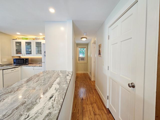 620 Kingsbury Beach Road, Eastham, MA 02642