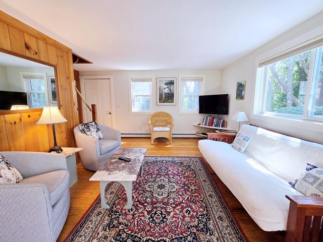 620 Kingsbury Beach Road, Eastham, MA 02642