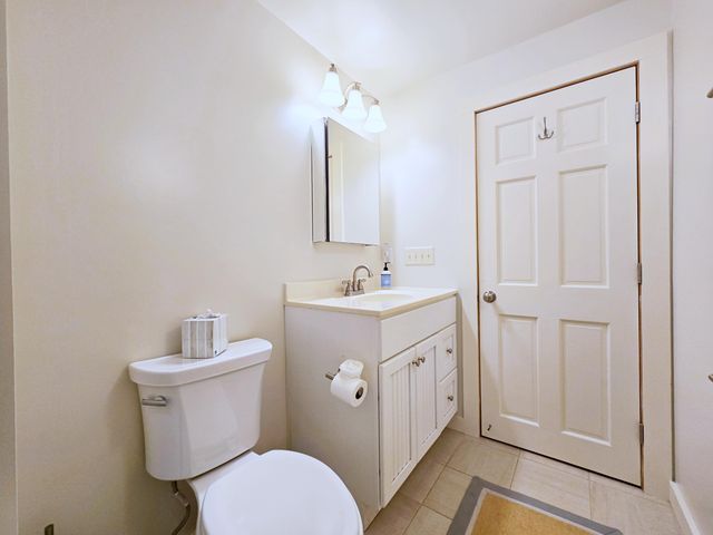 620 Kingsbury Beach Road, Eastham, MA 02642