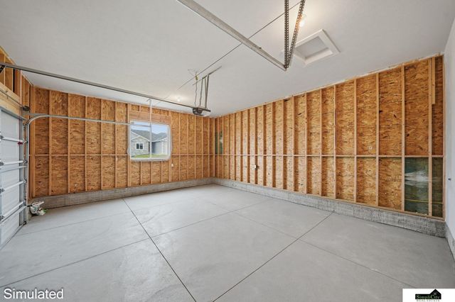 8601 S 49th Street, Lincoln, NE 68516