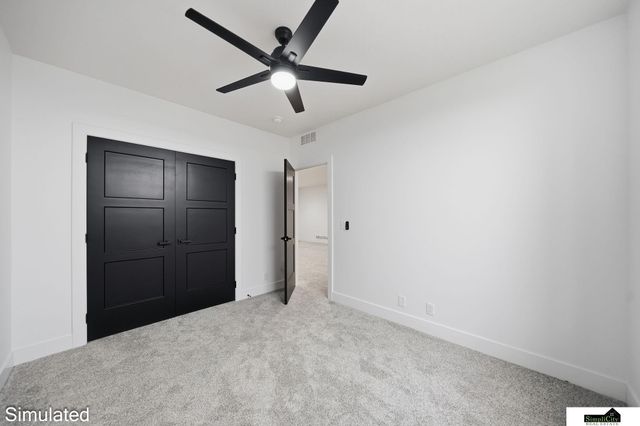 8601 S 49th Street, Lincoln, NE 68516