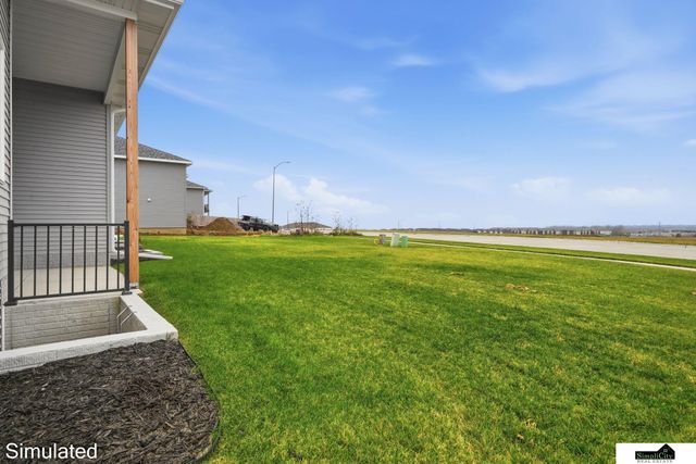 8601 S 49th Street, Lincoln, NE 68516