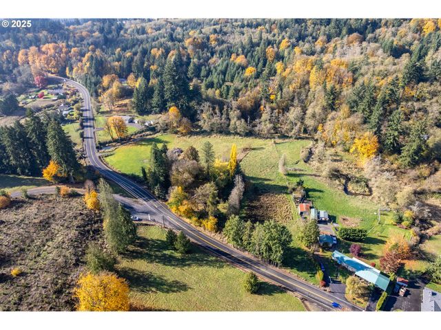 2104 DELAMETER Rd, Castle Rock, WA 98611