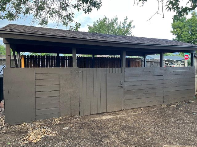 905 Hallam Ave, Colorado Springs, CO 80911