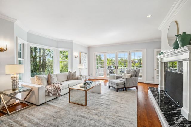 32 Pryer Lane, Larchmont, NY 10538