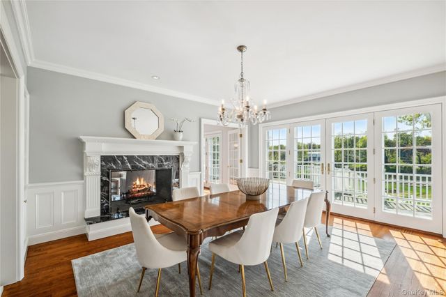 32 Pryer Lane, Larchmont, NY 10538