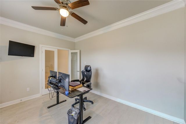 2910 Knotty Forest Drive, Spring, TX 77373