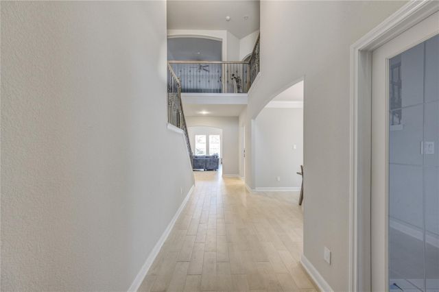 2910 Knotty Forest Drive, Spring, TX 77373