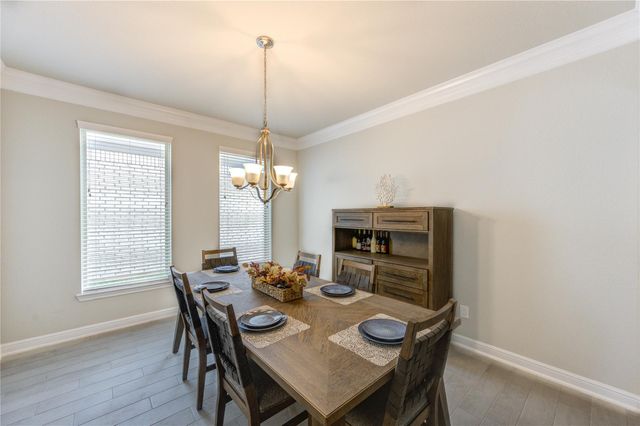 2910 Knotty Forest Drive, Spring, TX 77373