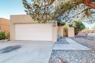 5813 ELMWOOD Drive NE, Albuquerque, NM 87109