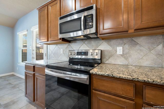 8426 White Mulberry, San Antonio, TX 78254