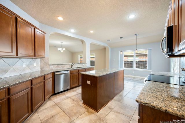 8426 White Mulberry, San Antonio, TX 78254