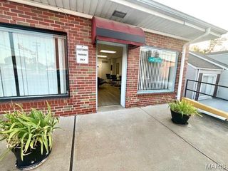 304 Hoffmeister Avenue 304, St Louis, MO 63125