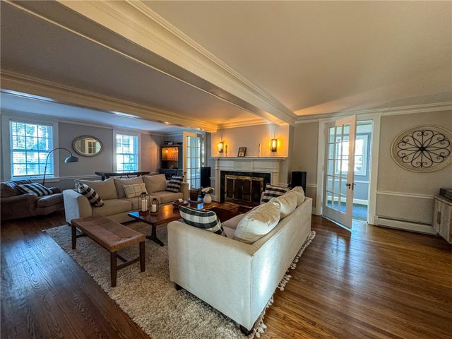 24 Genesee Street, New Berlin, NY 13411