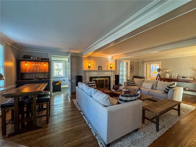 24 Genesee Street, New Berlin, NY 13411