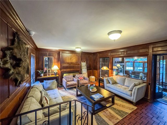 24 Genesee Street, New Berlin, NY 13411