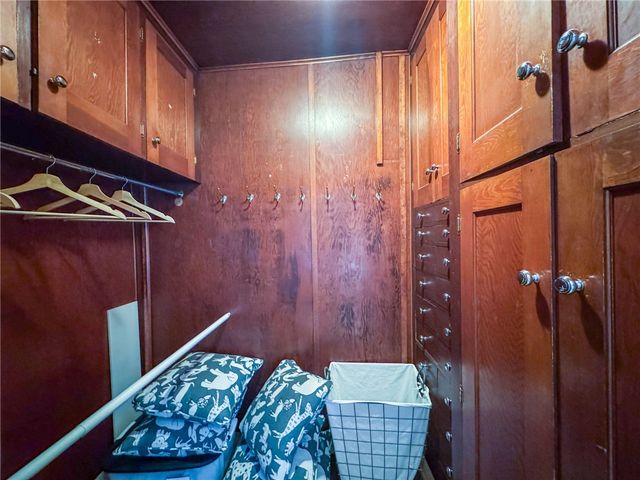 24 Genesee Street, New Berlin, NY 13411