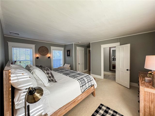 24 Genesee Street, New Berlin, NY 13411