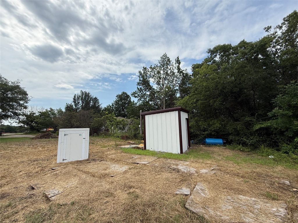 4724 E University Drive, Denton, TX 76208 — photo 4