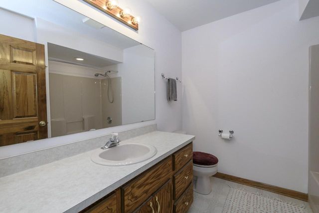 N52W14305 Thornhill DRIVE, Menomonee Falls, WI 53051