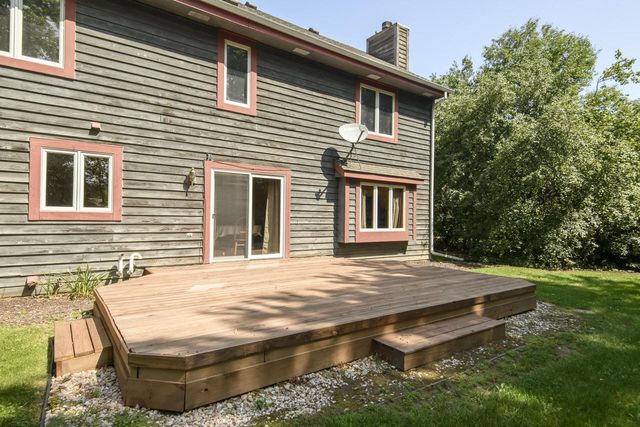 N52W14305 Thornhill DRIVE, Menomonee Falls, WI 53051