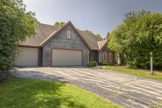 N52W14305 Thornhill DRIVE, Menomonee Falls, WI 53051