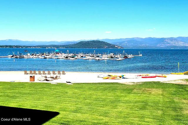 402 Sandpoint Ave, 122, Sandpoint, ID 83864