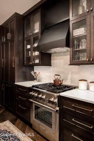 402 Sandpoint Ave, 122, Sandpoint, ID 83864