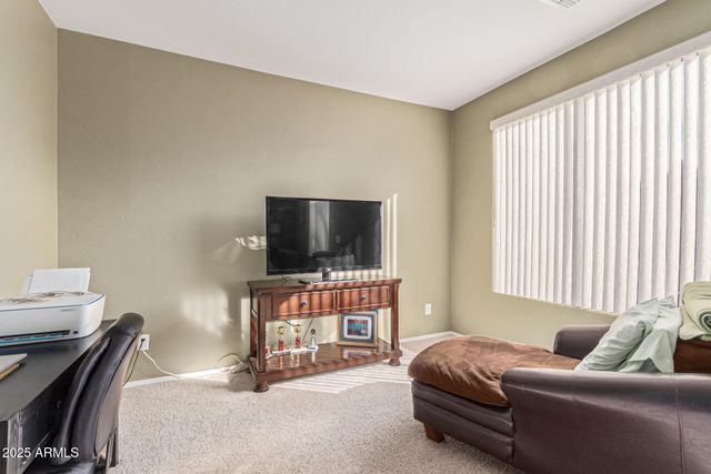 42551 W FALLING STAR Court, Maricopa, AZ 85138