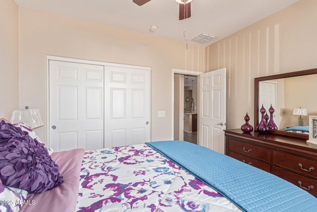 42551 W FALLING STAR Court, Maricopa, AZ 85138